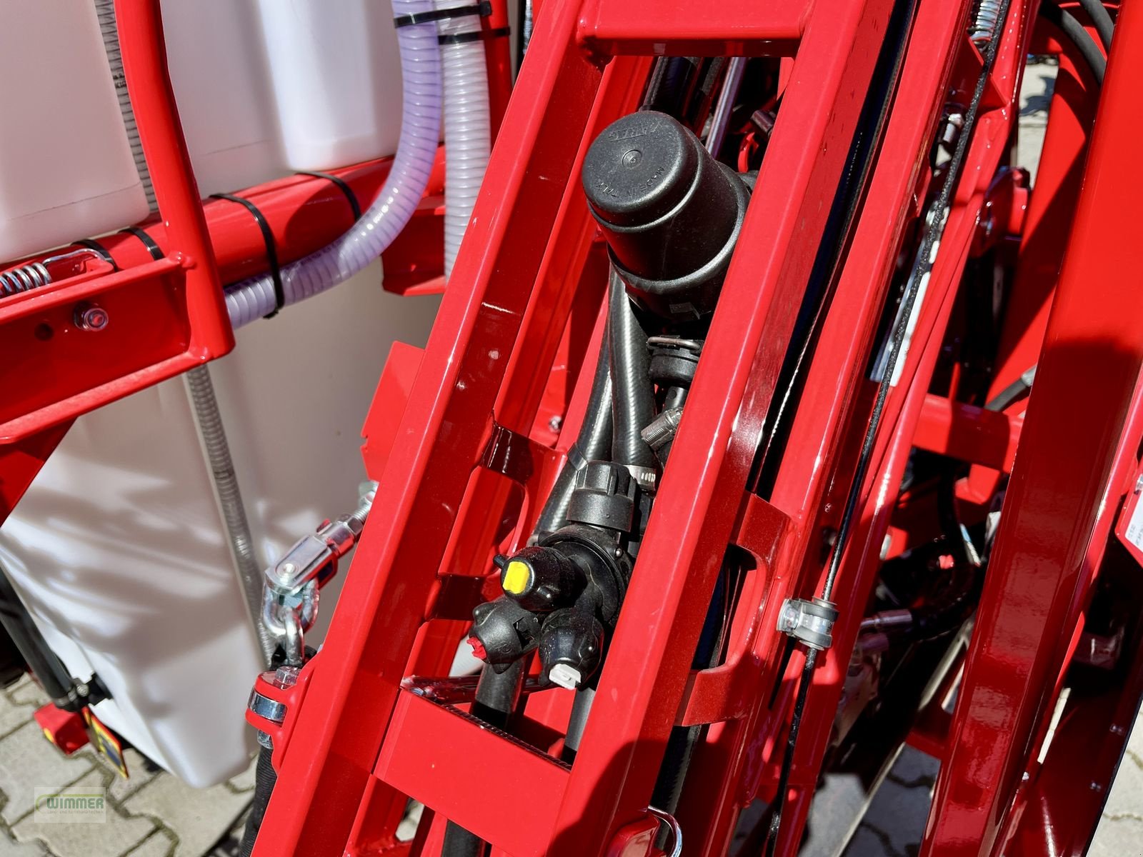 Feldspritze des Typs Agromehanika AGS 1200 - Feldspritze 15m, Neumaschine in Kematen (Bild 17)