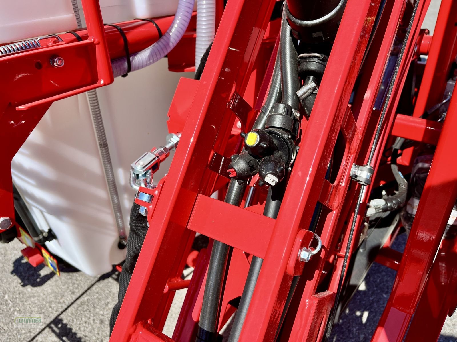 Feldspritze des Typs Agromehanika AGS 1200 - Feldspritze 15m, Neumaschine in Kematen (Bild 13)