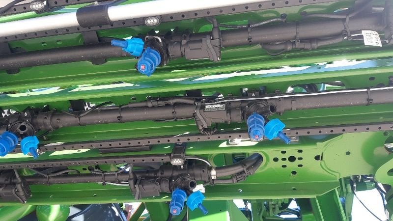 Feldspritze des Typs Amazone Pantera 4504, Neumaschine in Obritzberg (Bild 10)