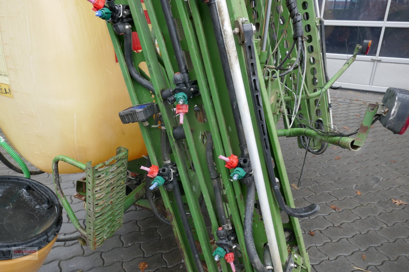 Feldspritze του τύπου Amazone UF 1000+Fronttank & Section Control 15m Gestänge, Gebrauchtmaschine σε Dorfen (Φωτογραφία 9)