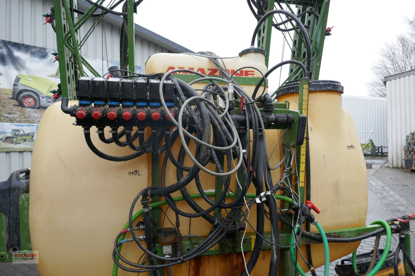 Feldspritze del tipo Amazone UF 1000 + Fronttank & Section Control 15m Gestänge, Gebrauchtmaschine In Dorfen (Immagine 12)