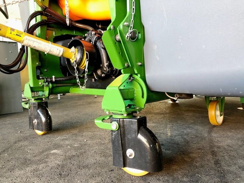 Feldspritze του τύπου Amazone UF 1002 Feldspritze, Neumaschine σε St. Marienkirchen (Φωτογραφία 8)