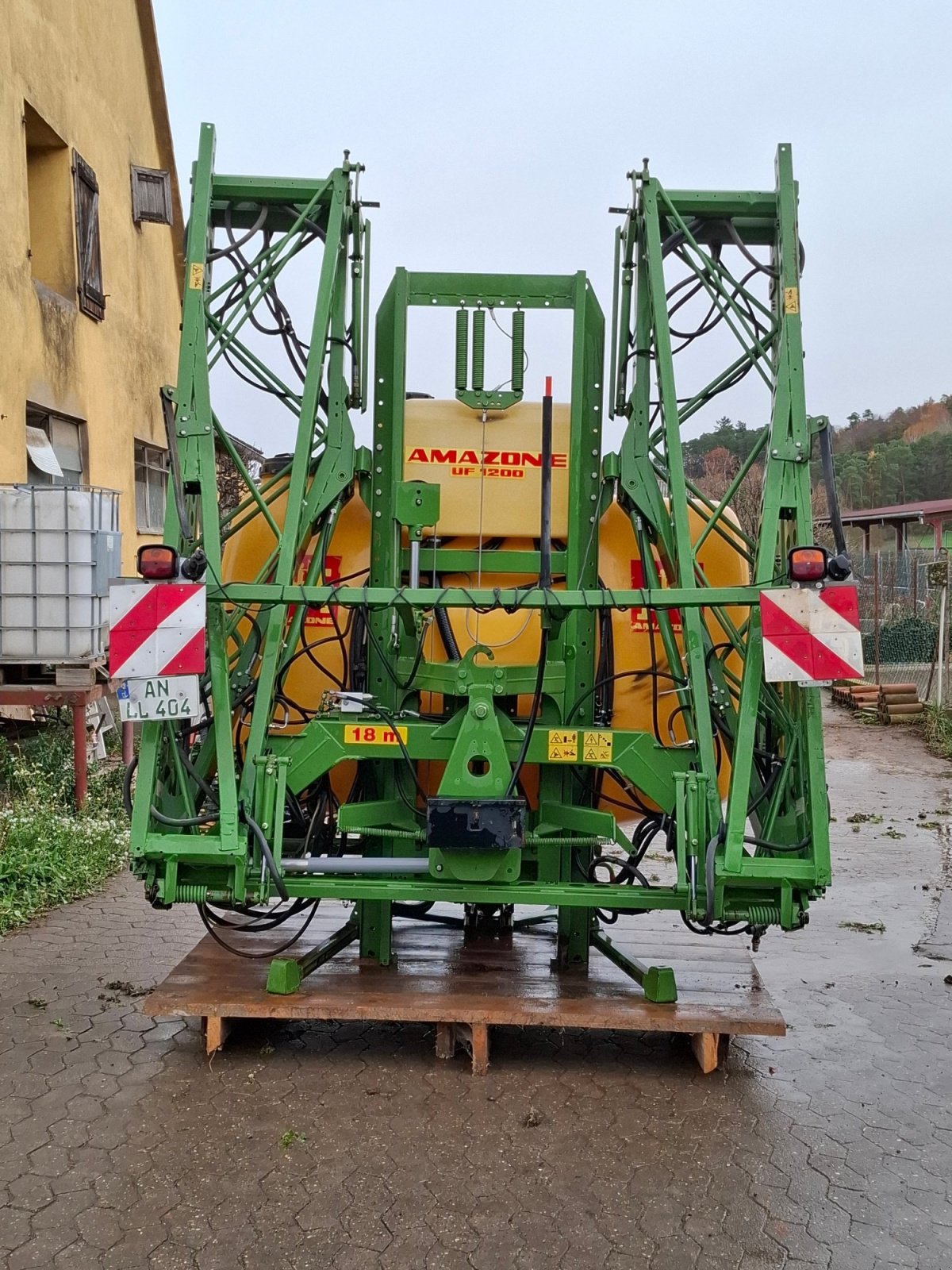 Feldspritze van het type Amazone UF 1200, Gebrauchtmaschine in Weihenzell (Foto 2)