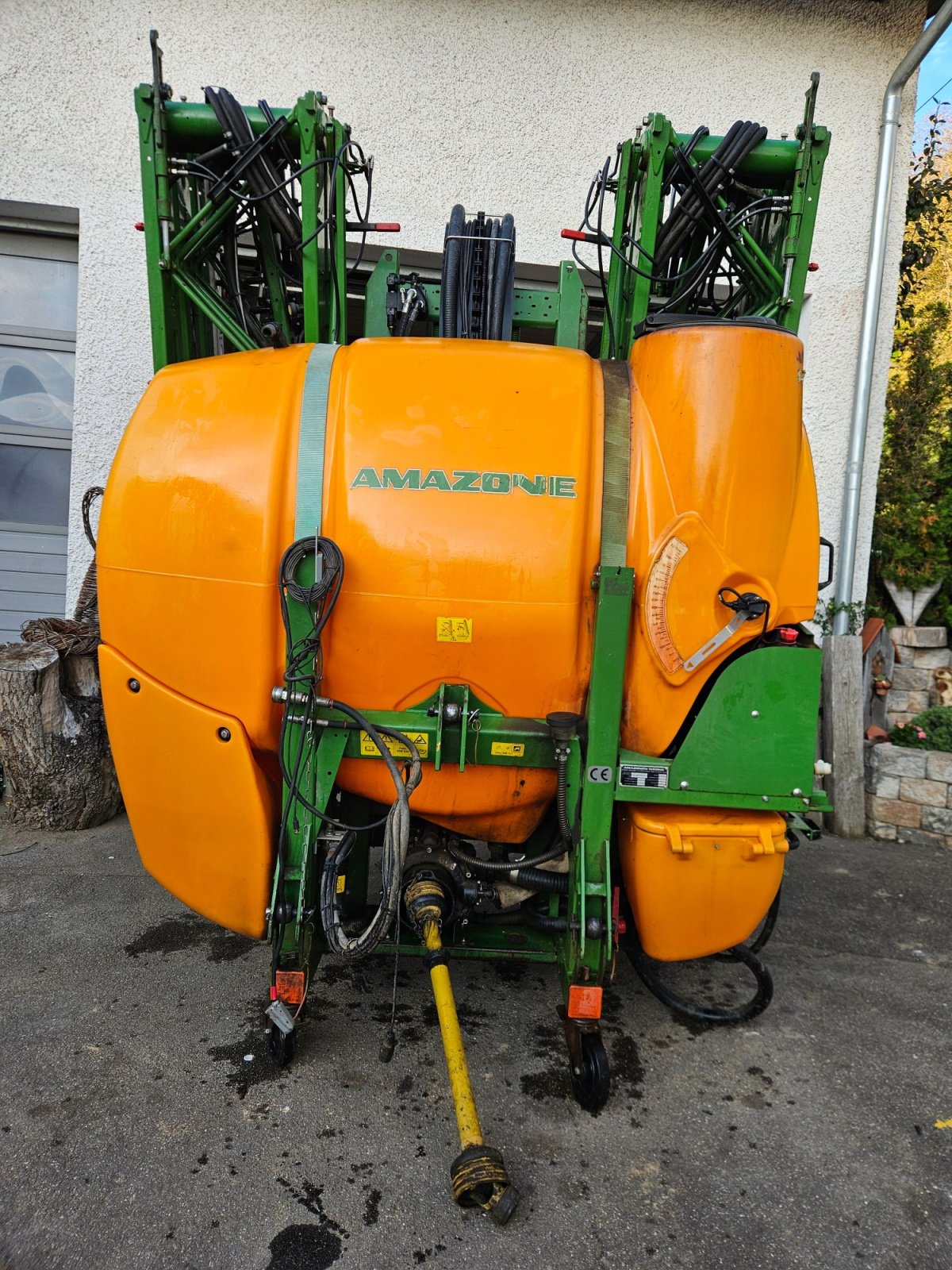 Feldspritze типа Amazone UF 1201, Gebrauchtmaschine в Offingen (Фотография 1)