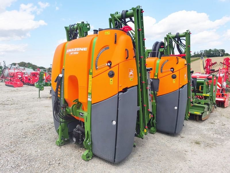 Feldspritze des Typs Amazone UF 1302 Feldspritze (ISOBUS), Neumaschine in St. Marienkirchen (Bild 1)