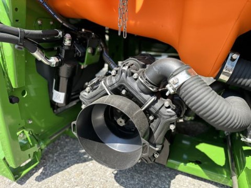 Feldspritze des Typs Amazone UF 1302 Feldspritze (ISOBUS), Neumaschine in St. Marienkirchen (Bild 10)