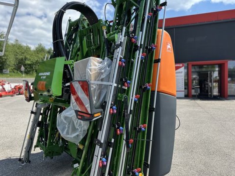 Feldspritze des Typs Amazone UF 1302 Feldspritze (ISOBUS), Neumaschine in St. Marienkirchen (Bild 3)