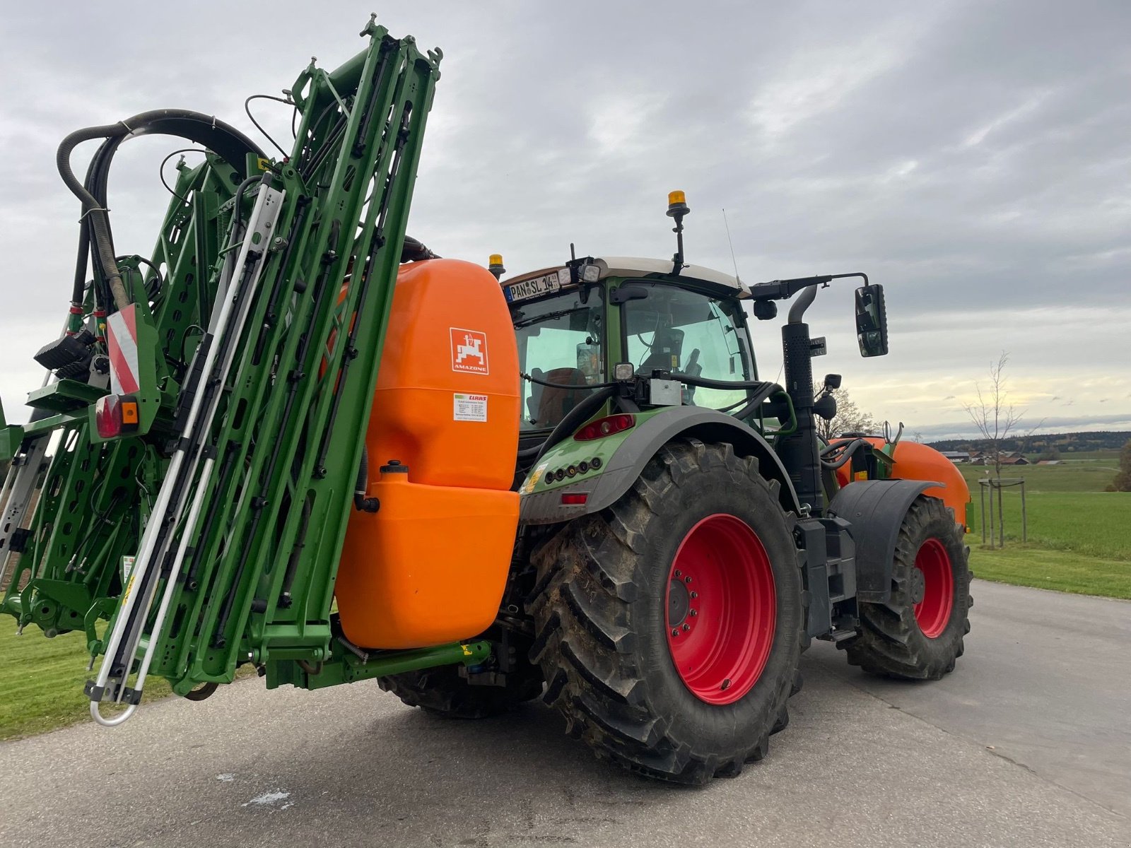 Feldspritze des Typs Amazone UF 1501, Gebrauchtmaschine in Arnstorf (Bild 1)