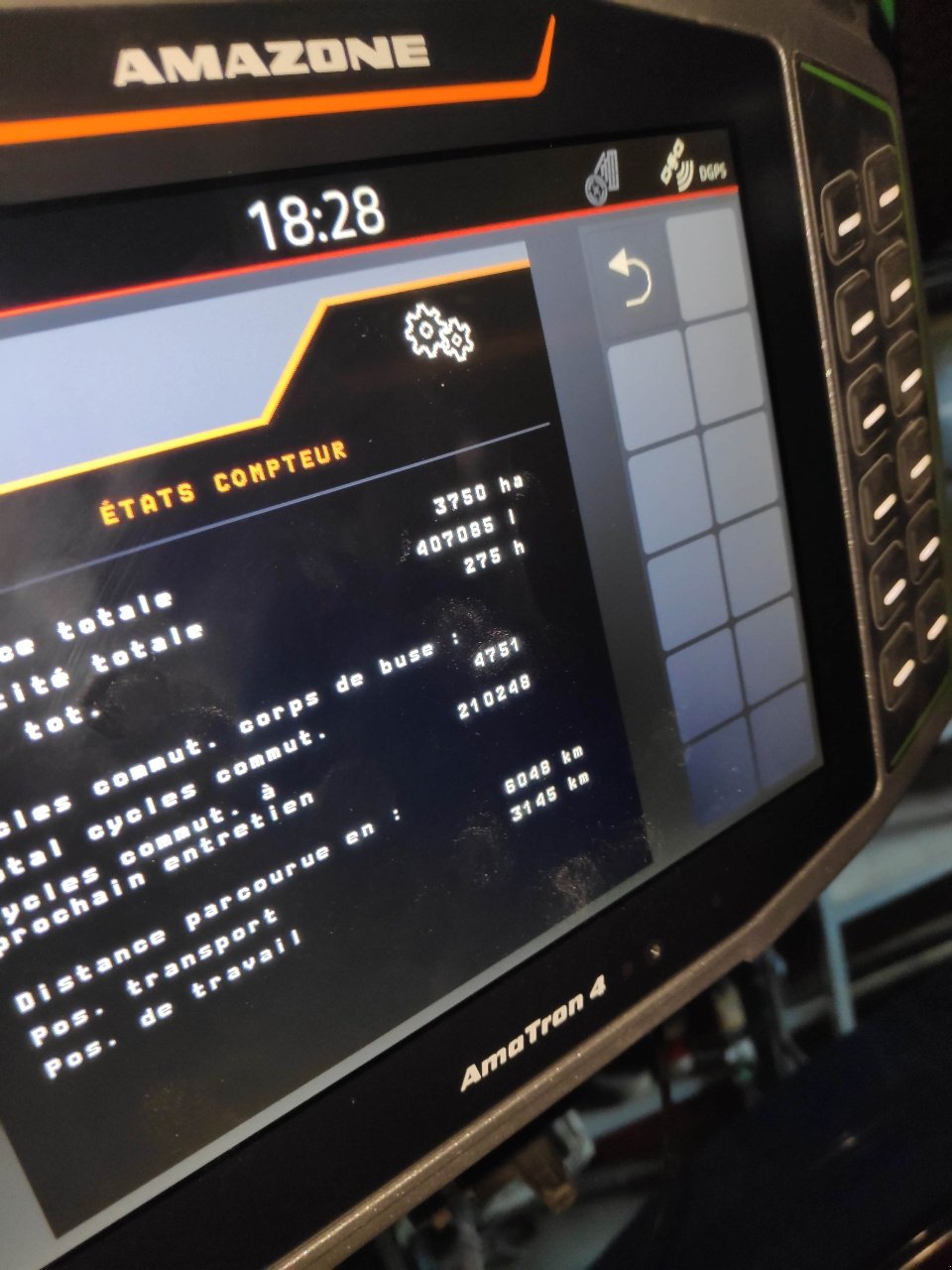 Feldspritze del tipo Amazone UF 1602, Gebrauchtmaschine In MORLHON LE HAUT (Immagine 11)