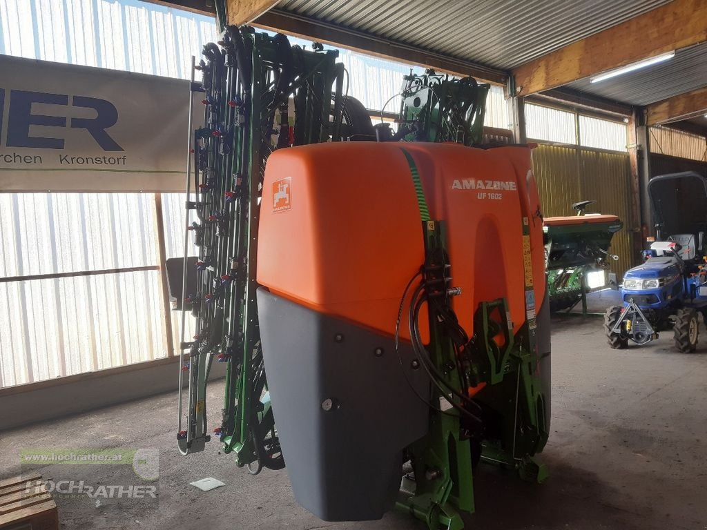 Feldspritze des Typs Amazone UF 1602, Neumaschine in Kronstorf (Bild 1)