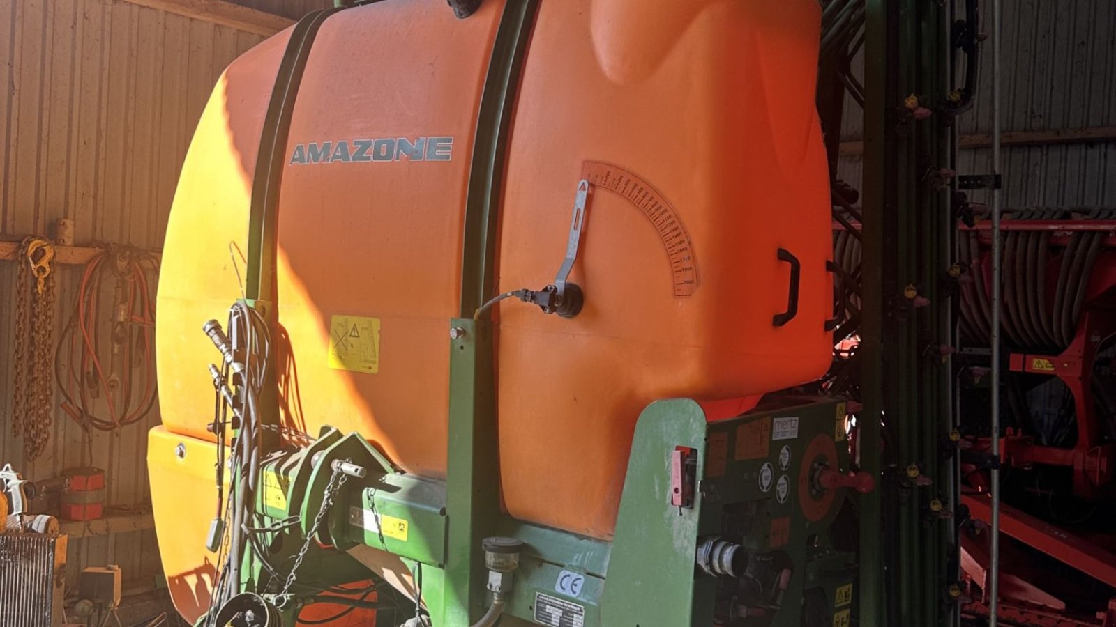 Feldspritze типа Amazone UF 1801, Gebrauchtmaschine в øster ulslev (Фотография 1)