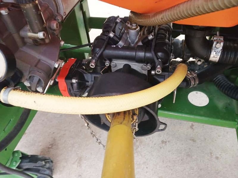 Feldspritze of the type Amazone UF 901 Feldspritze, Gebrauchtmaschine in St. Marienkirchen (Picture 11)