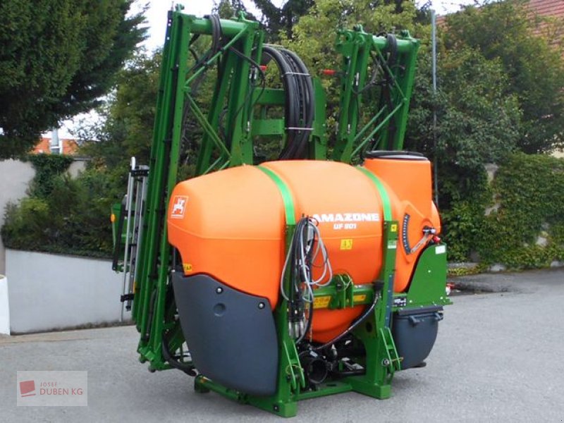 Feldspritze of the type Amazone UF 901 Super-S2, Neumaschine in Ziersdorf (Picture 1)