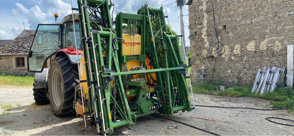 Feldspritze des Typs Amazone UF1200, Gebrauchtmaschine in GUERET (Bild 1)