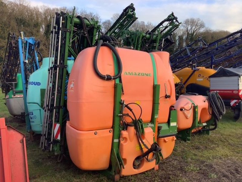 Feldspritze typu Amazone UF1801, Gebrauchtmaschine w les hayons (Zdjęcie 1)