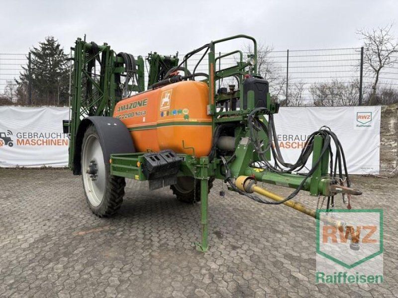 Feldspritze от тип Amazone UG 2200, Gebrauchtmaschine в Kruft (Снимка 1)
