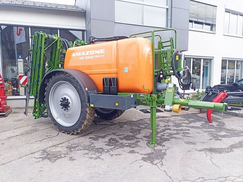 Feldspritze del tipo Amazone UG 3000 Special Anhängefeldspritze, Neumaschine In St. Marienkirchen (Immagine 2)