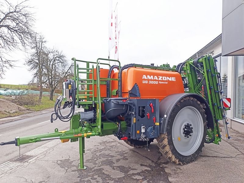 Feldspritze tip Amazone UG 3000 Special Anhängefeldspritze, Neumaschine in St. Marienkirchen (Poză 5)