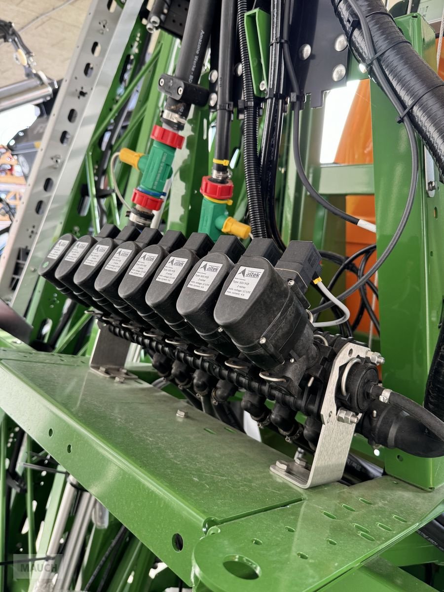 Feldspritze of the type Amazone UG 3000 Super, Gebrauchtmaschine in Burgkirchen (Picture 4)