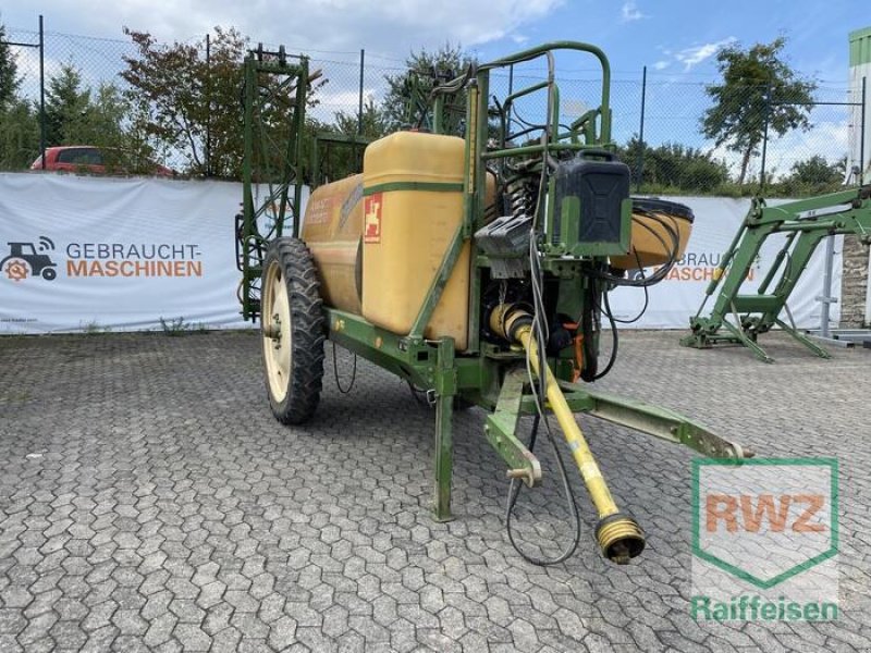Feldspritze of the type Amazone UG2200, Gebrauchtmaschine in Kruft (Picture 1)