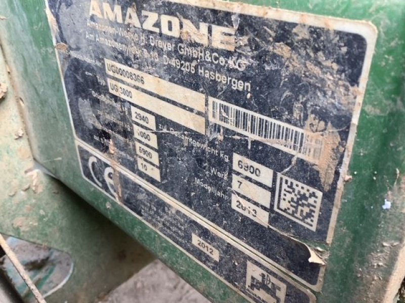 Feldspritze du type Amazone UG3000 SPECIAL, Gebrauchtmaschine en les hayons (Photo 5)