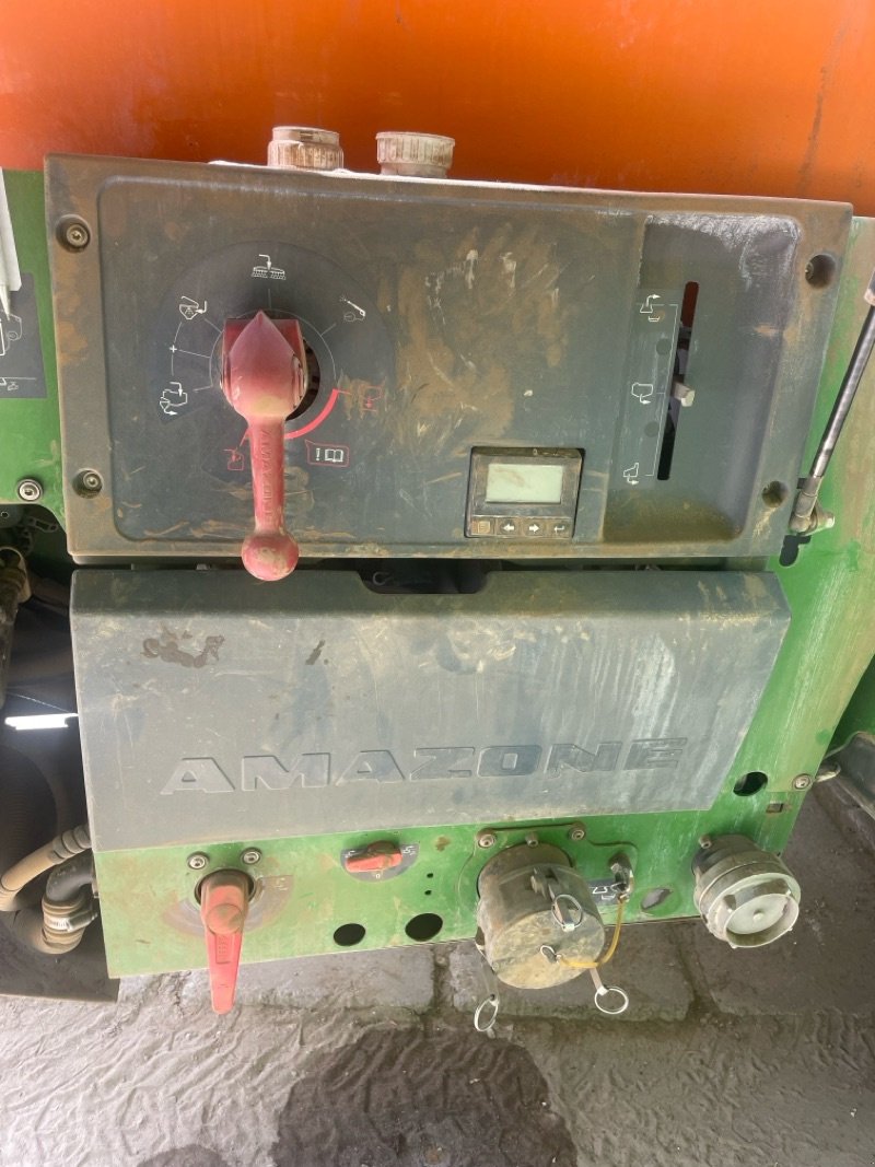 Feldspritze of the type Amazone UX 11201 Super (36m), Gebrauchtmaschine in Plau am See / OT Klebe (Picture 10)