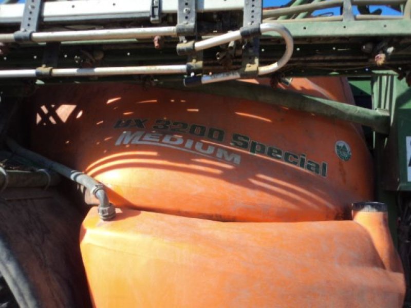 Feldspritze του τύπου Amazone UX 3200 SPECIAL, Gebrauchtmaschine σε MOULLE (Φωτογραφία 3)