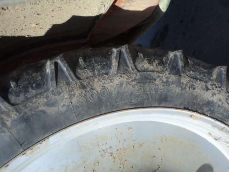 Feldspritze του τύπου Amazone UX 3200 SPECIAL, Gebrauchtmaschine σε MOULLE (Φωτογραφία 4)