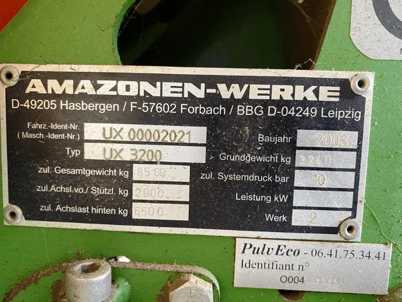 Feldspritze типа Amazone UX 3200, Gebrauchtmaschine в SAINT-GERMAIN DU PUY (Фотография 6)