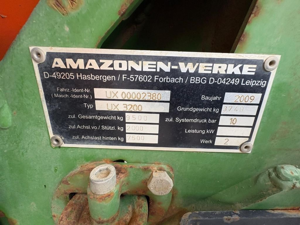 Feldspritze des Typs Amazone ux 3200, Gebrauchtmaschine in SALEUX (Bild 10)