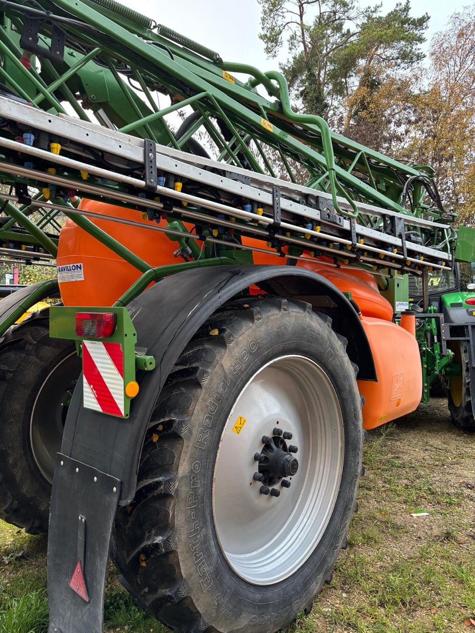 Feldspritze van het type Amazone UX 4200 premium, Gebrauchtmaschine in VERT TOULON (Foto 6)