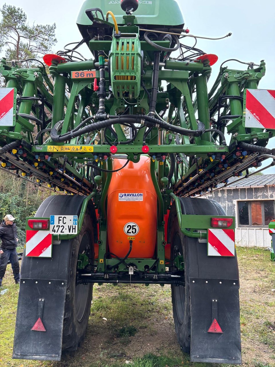 Feldspritze van het type Amazone UX 4200 premium, Gebrauchtmaschine in VERT TOULON (Foto 5)