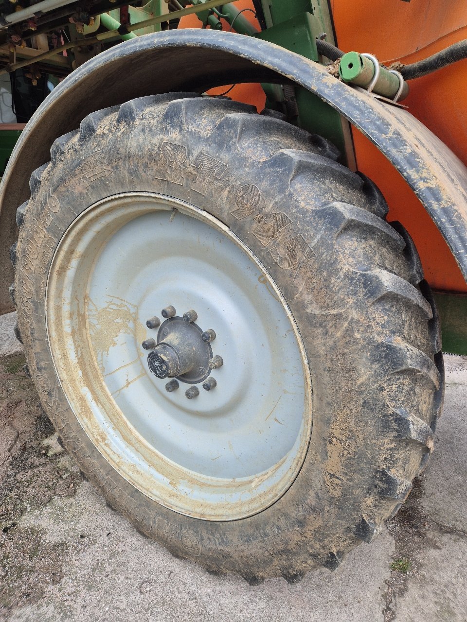 Feldspritze типа Amazone UX 4200 Super, Gebrauchtmaschine в MANDRES-SUR-VAIR (Фотография 5)