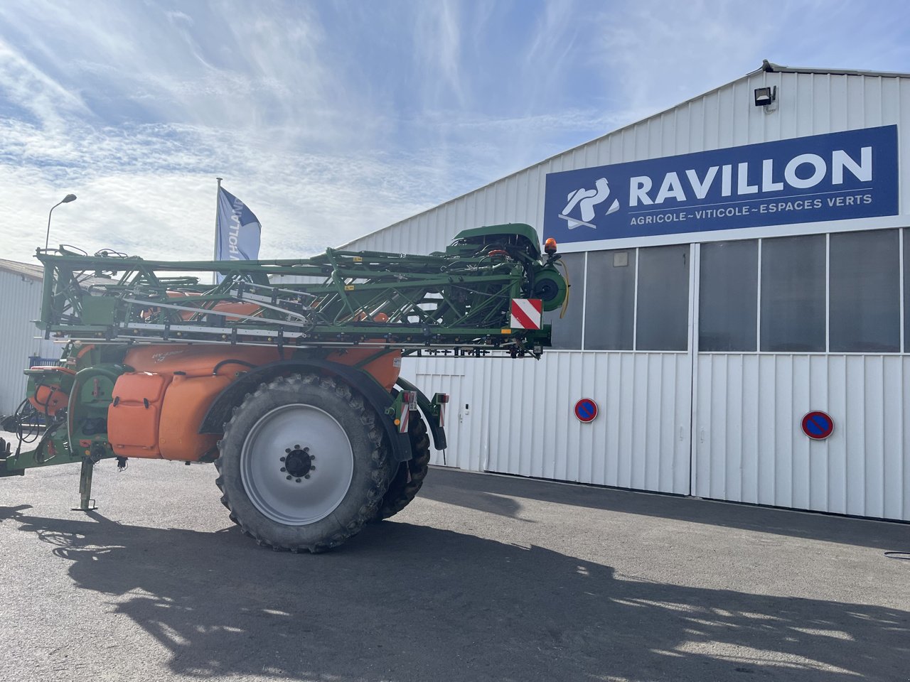 Feldspritze типа Amazone UX 4200 SUPER, Gebrauchtmaschine в VERT TOULON (Фотография 8)