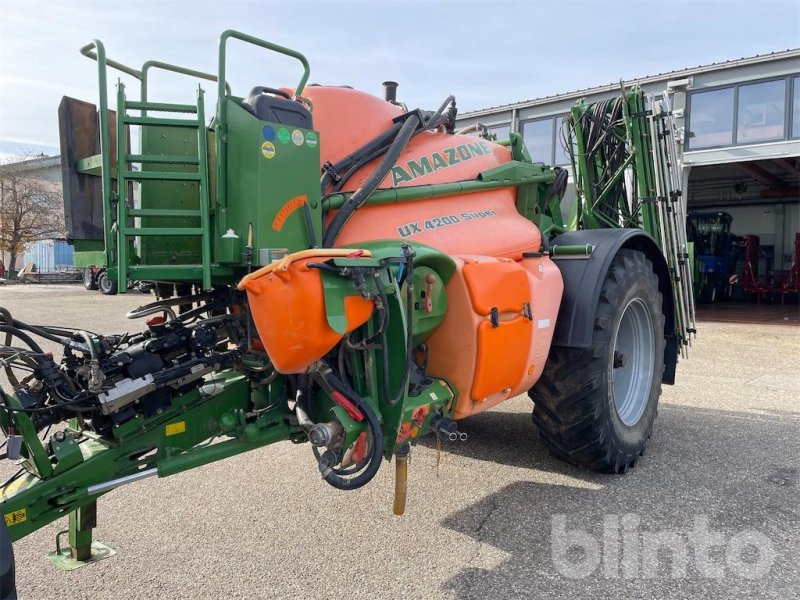 Feldspritze za tip Amazone UX 4200, Gebrauchtmaschine u Düsseldorf (Slika 1)