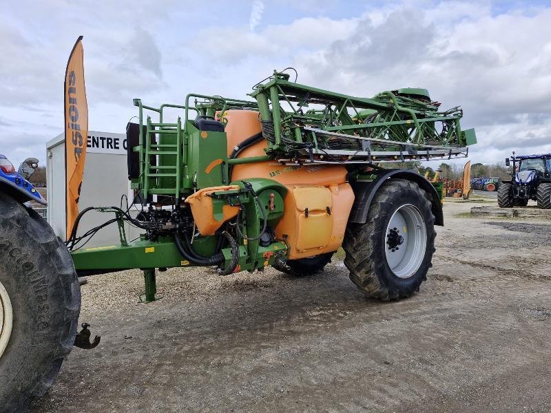 Feldspritze vrste Amazone UX4200, Gebrauchtmaschine v BRAY en Val (Slika 1)