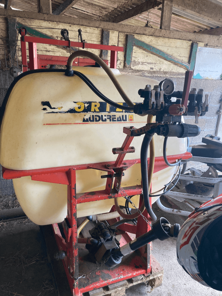 Feldspritze of the type Audureau 800L, Gebrauchtmaschine in ISIGNY-LE-BUAT (Picture 4)