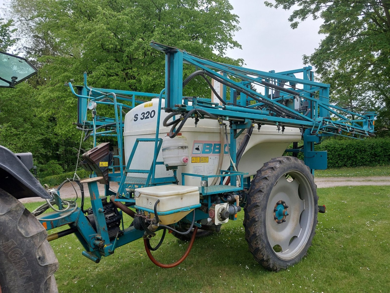 Feldspritze типа BBG S 320, Gebrauchtmaschine в Hanerau-Hademarschen (Фотография 1)