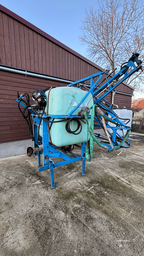 Feldspritze van het type Berthoud 1000 LITRES, Gebrauchtmaschine in CONDE SUR VIRE (Foto 3)
