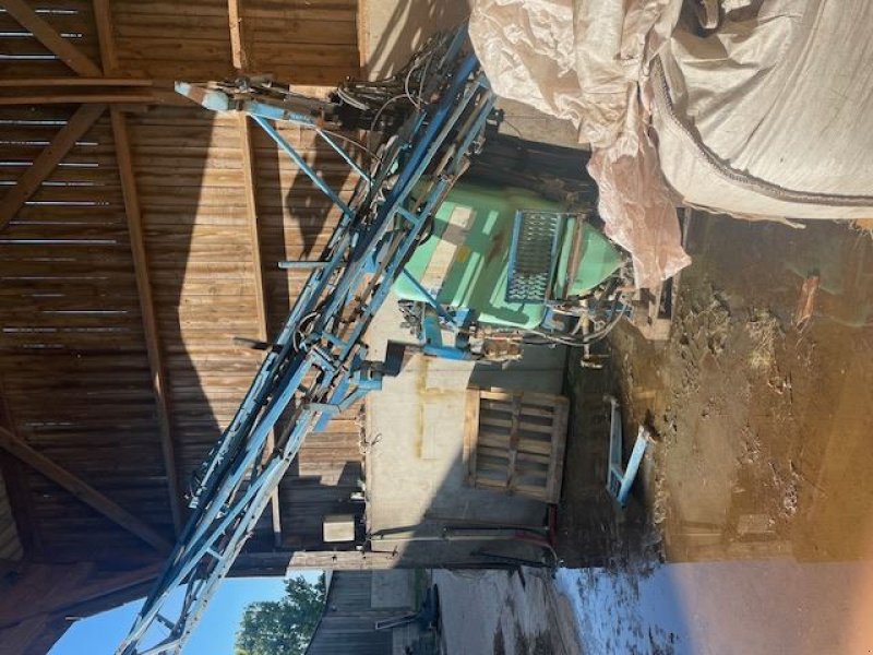 Feldspritze от тип Berthoud 1000L, Gebrauchtmaschine в les hayons (Снимка 3)