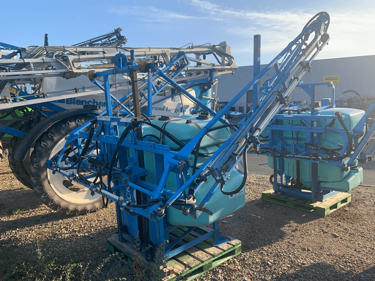 Feldspritze of the type Berthoud 800 L, Gebrauchtmaschine in TREMEUR (Picture 4)