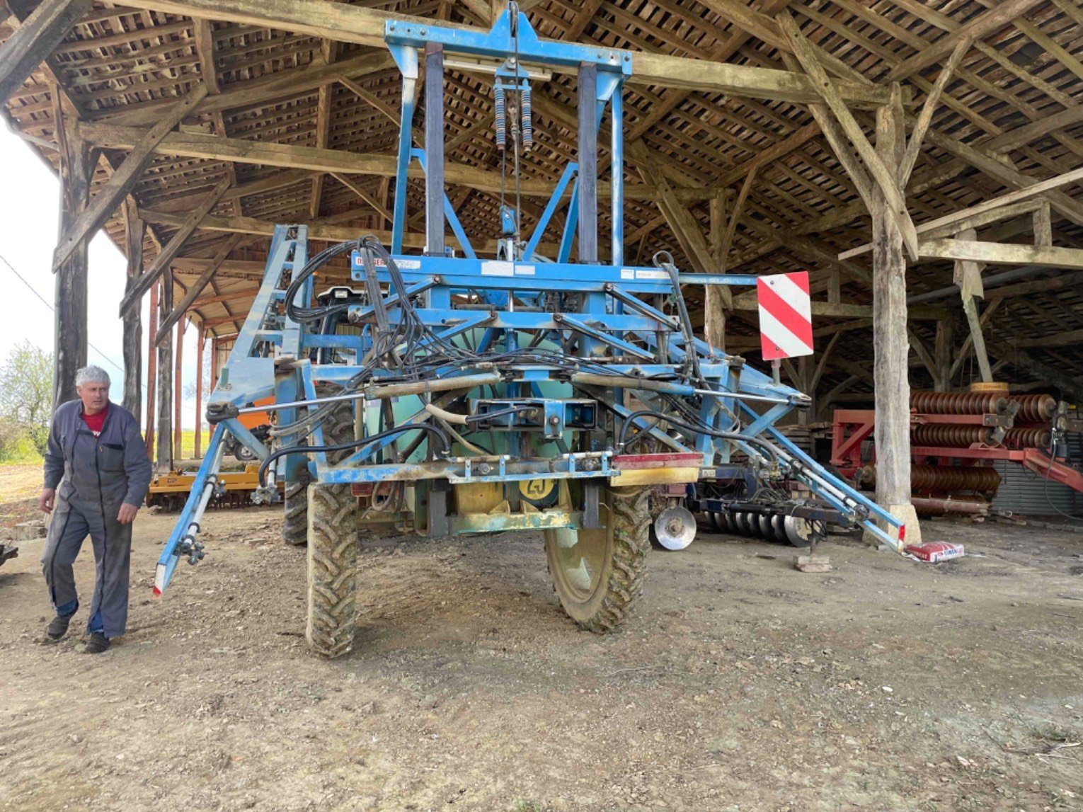 Feldspritze des Typs Berthoud ALBA DP4, Gebrauchtmaschine in Aubiet (Bild 2)