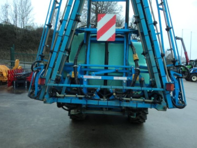 Feldspritze typu Berthoud MACK 1000 - 18, Gebrauchtmaschine w MOULLE (Zdjęcie 3)