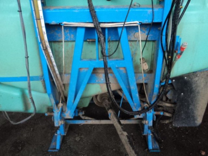 Feldspritze typu Berthoud MACK 1000 - 18, Gebrauchtmaschine w MOULLE (Zdjęcie 10)