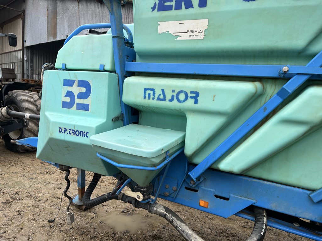 Feldspritze des Typs Berthoud MAJOR 32, Gebrauchtmaschine in VERT TOULON (Bild 2)