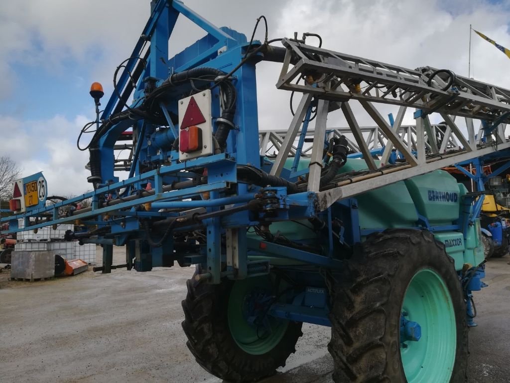 Feldspritze of the type Berthoud MAXXOR 40, Gebrauchtmaschine in FRESNAY LE COMTE (Picture 3)