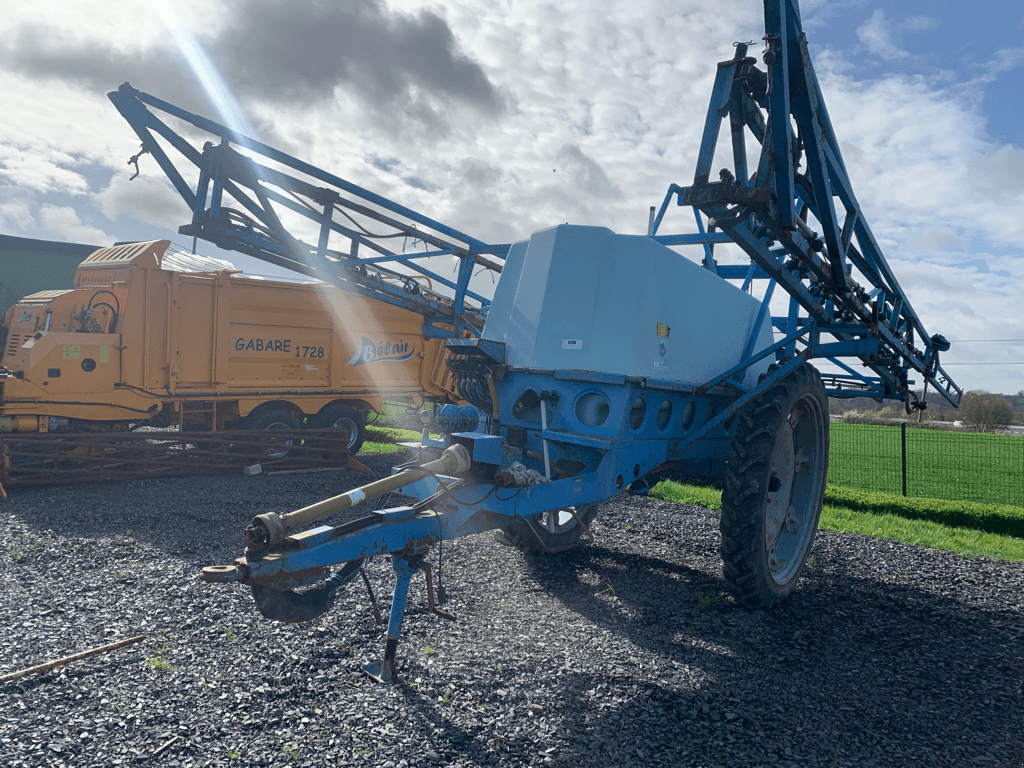 Feldspritze des Typs Berthoud RACER, Gebrauchtmaschine in CONDE SUR VIRE (Bild 1)