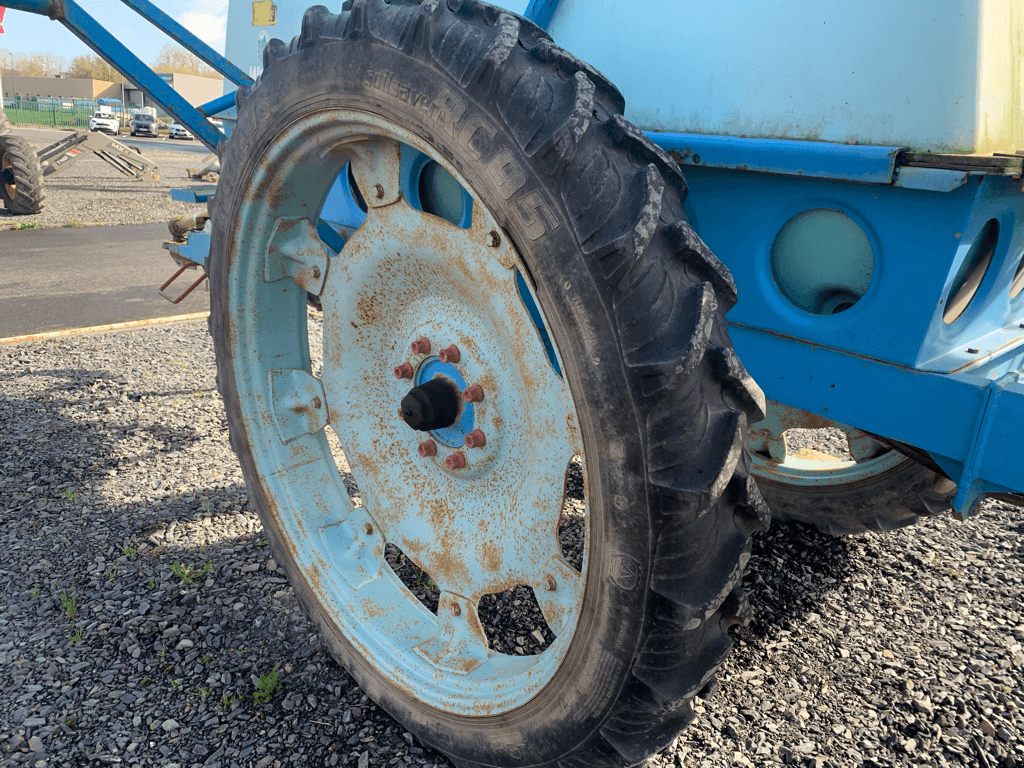 Feldspritze des Typs Berthoud RACER, Gebrauchtmaschine in CONDE SUR VIRE (Bild 5)