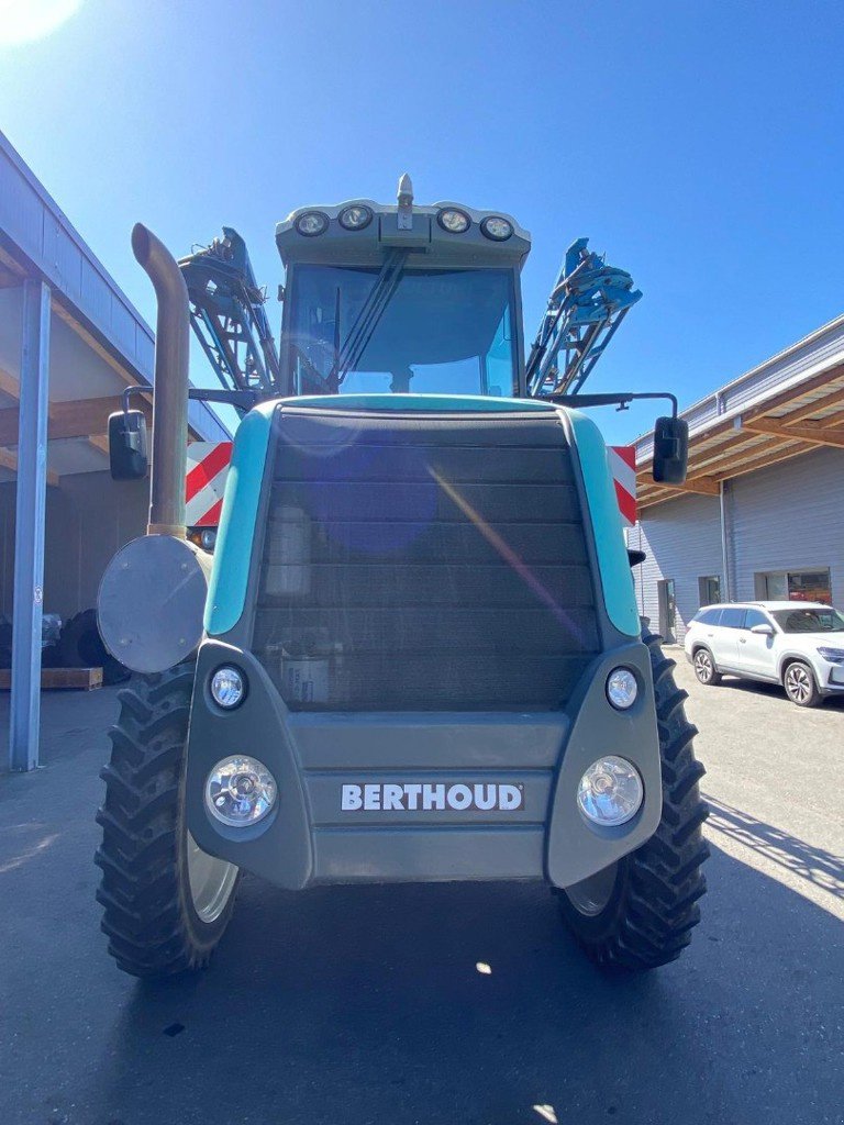 Feldspritze типа Berthoud Raptor 4240, Gebrauchtmaschine в Regensdorf (Фотография 3)