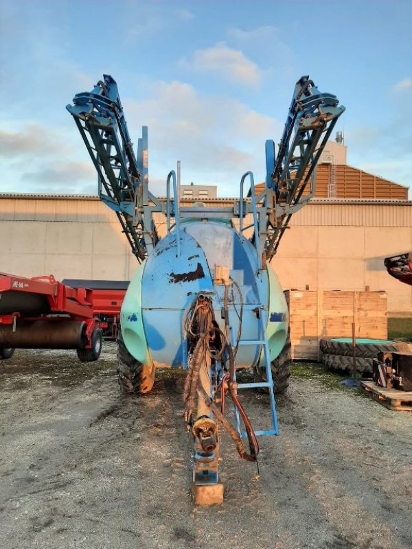 Feldspritze des Typs Berthoud TENOR 28-50, Gebrauchtmaschine in SAINT-HILAIRE-EN-PUISEAUX (Bild 5)